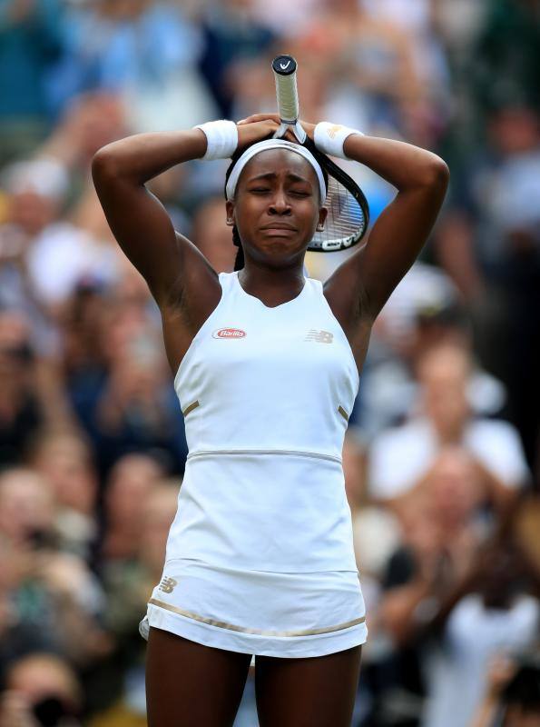 La estadounidense Cori Gauff, de 15 años, casi no podía creerse haber derrotado a la quíntuple campeona Venus Williams , pero, recuperada de la emoción, no ocultó su ambición de ganar Wimbledon.