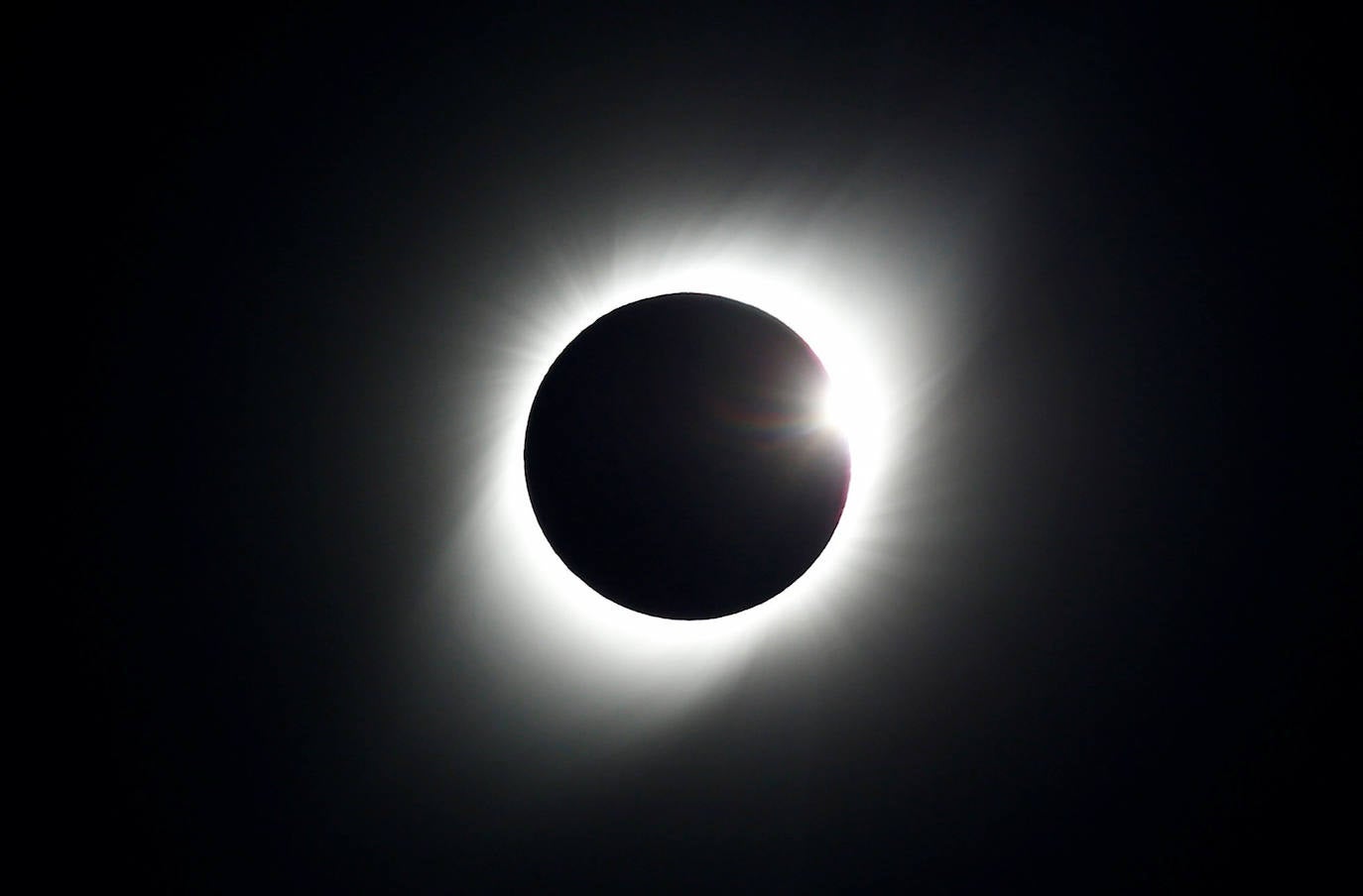 Fotos: En imágenes, el espectacular eclipse que oscureció Sudamérica