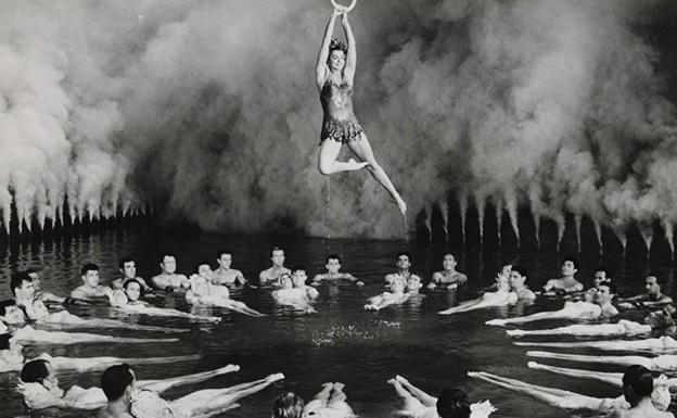 Esther Williams, en 'La primera sirena'.