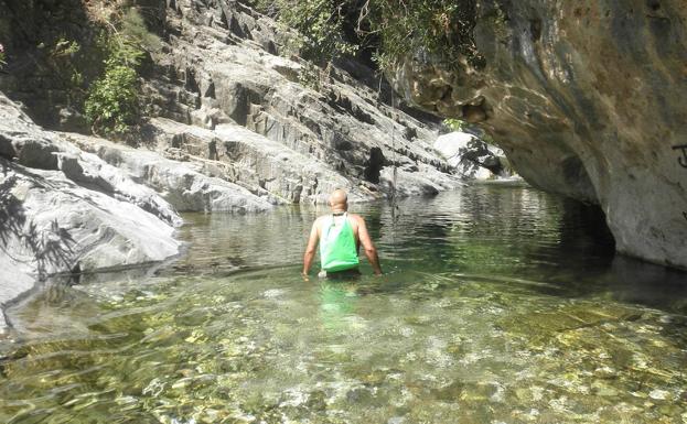 Poza de Barranco Blanco.