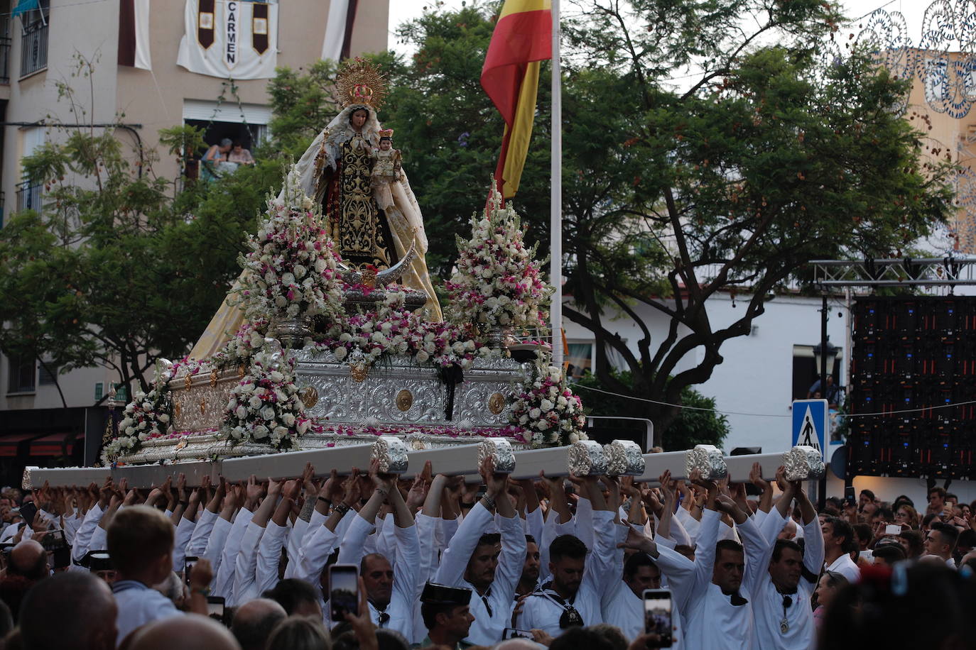 Procesión en Los Boliches