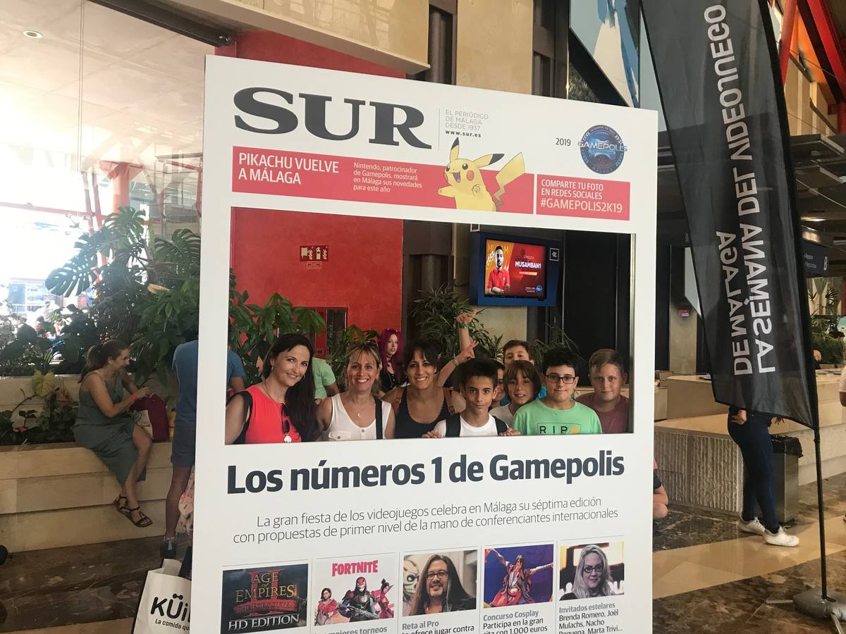 Las mejores imágenes de los participantes de Gamepolis en la portada especial de SUR. Imagen de la jornada del sábado