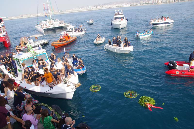 Traslado de la Virgen del Carmen desde su iglesia hasta el puerto de Málaga (domingo 21)