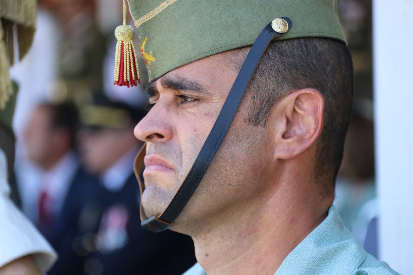 Se han entregado condecoraciones y los premio Capitán Sánchez Tirado y se ha puesto la corbata al guión del grupo de Caballería por su participación en la última operación en Mali.