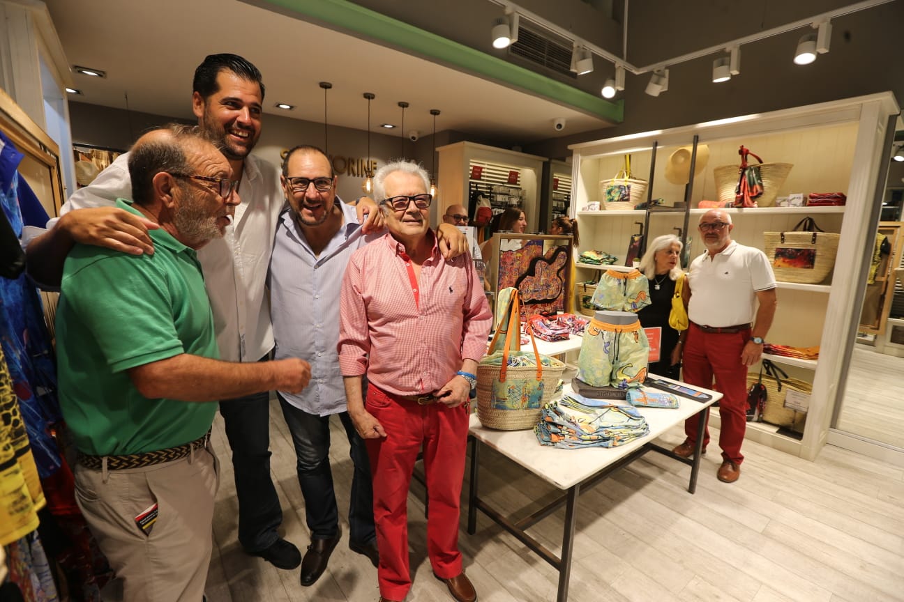 Fotos: Manolo Rincón presenta Empatía Art Collection, su línea benéfica de ropa