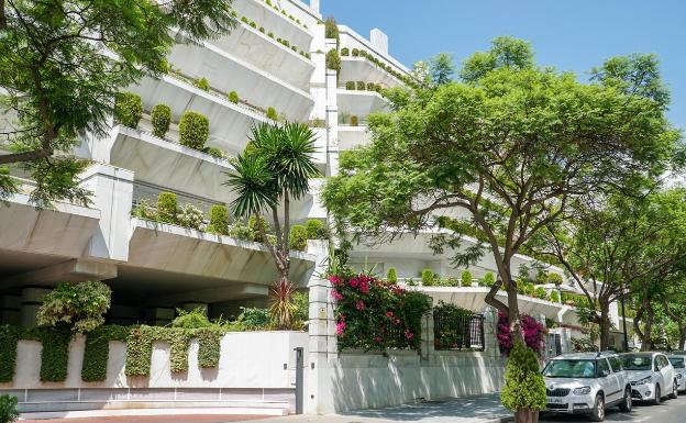 Edificio Poseidón, donde está situado el piso