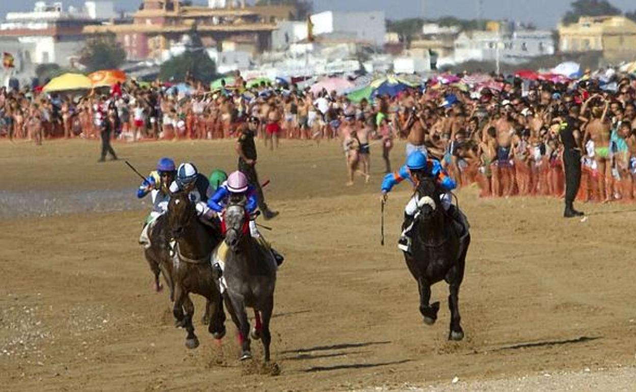 Esta competición se desarrolla íntegramente en la playa de Sanlúcar de Barrameda. 