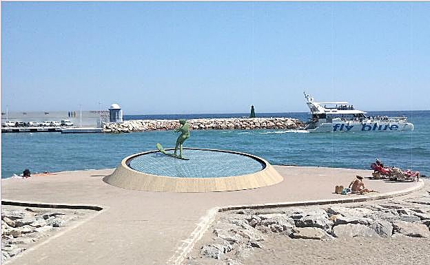 Simulación del conjunto en el espigón del Faro. 