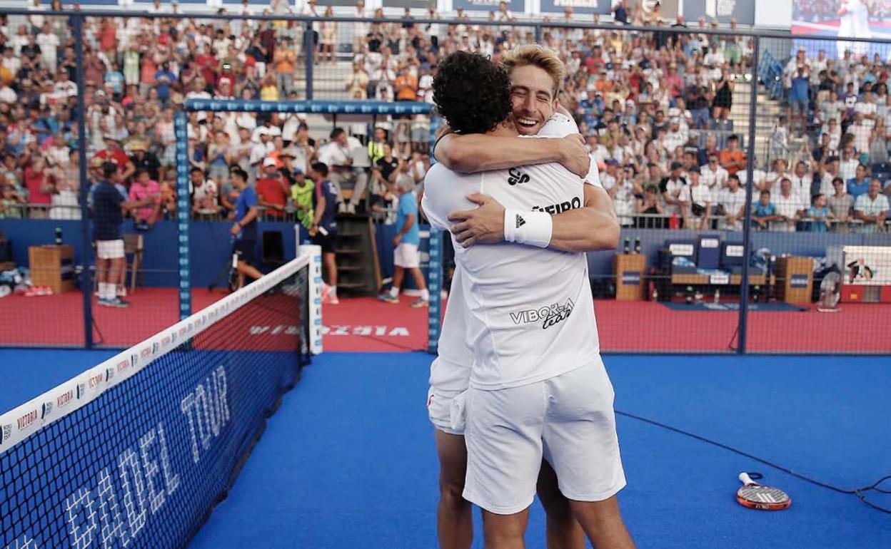 Álex Ruiz y Martín Sánchez Piñeiro firmaron ayer en Mijas un partido memorable. :: WPT