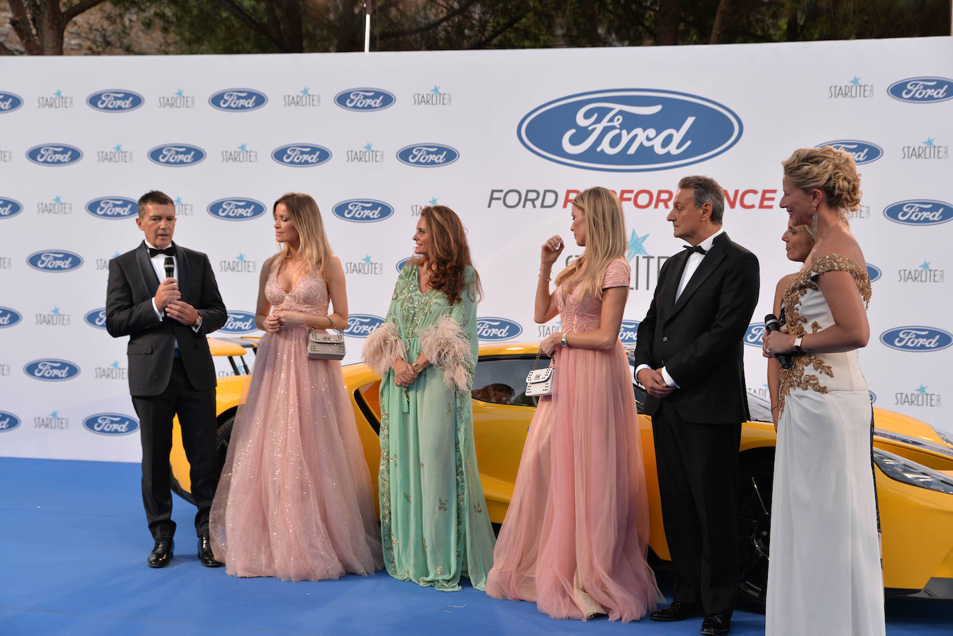 Fotos: La alfombra roja de lujo en los 10 años de solidaridad de Starlite