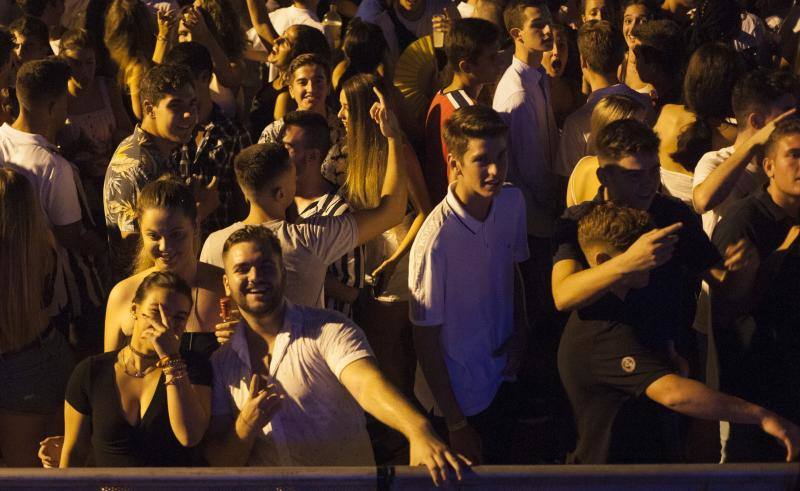 Las mejores imágenes de la jornada del jueves 15 de la Feria de Málaga.