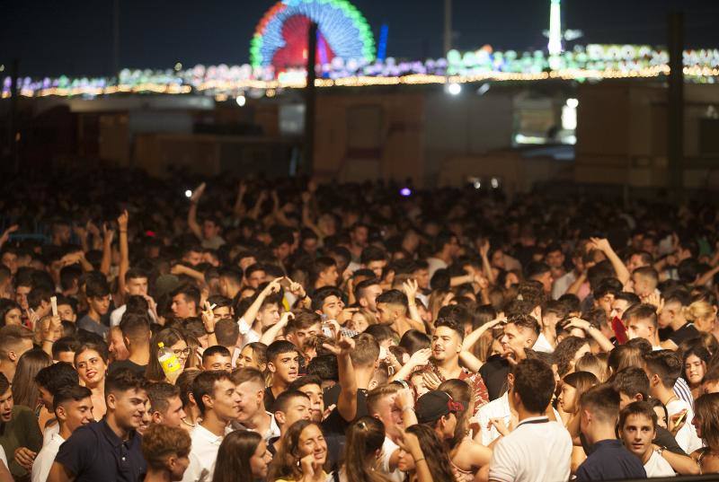 Las mejores imágenes de la jornada del jueves 15 de la Feria de Málaga.