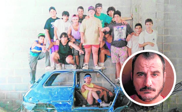 «Parecemos 'Los Goonies'», dice Pepe Torregrosa (a la izquierda con pañuelo en la cabeza).
