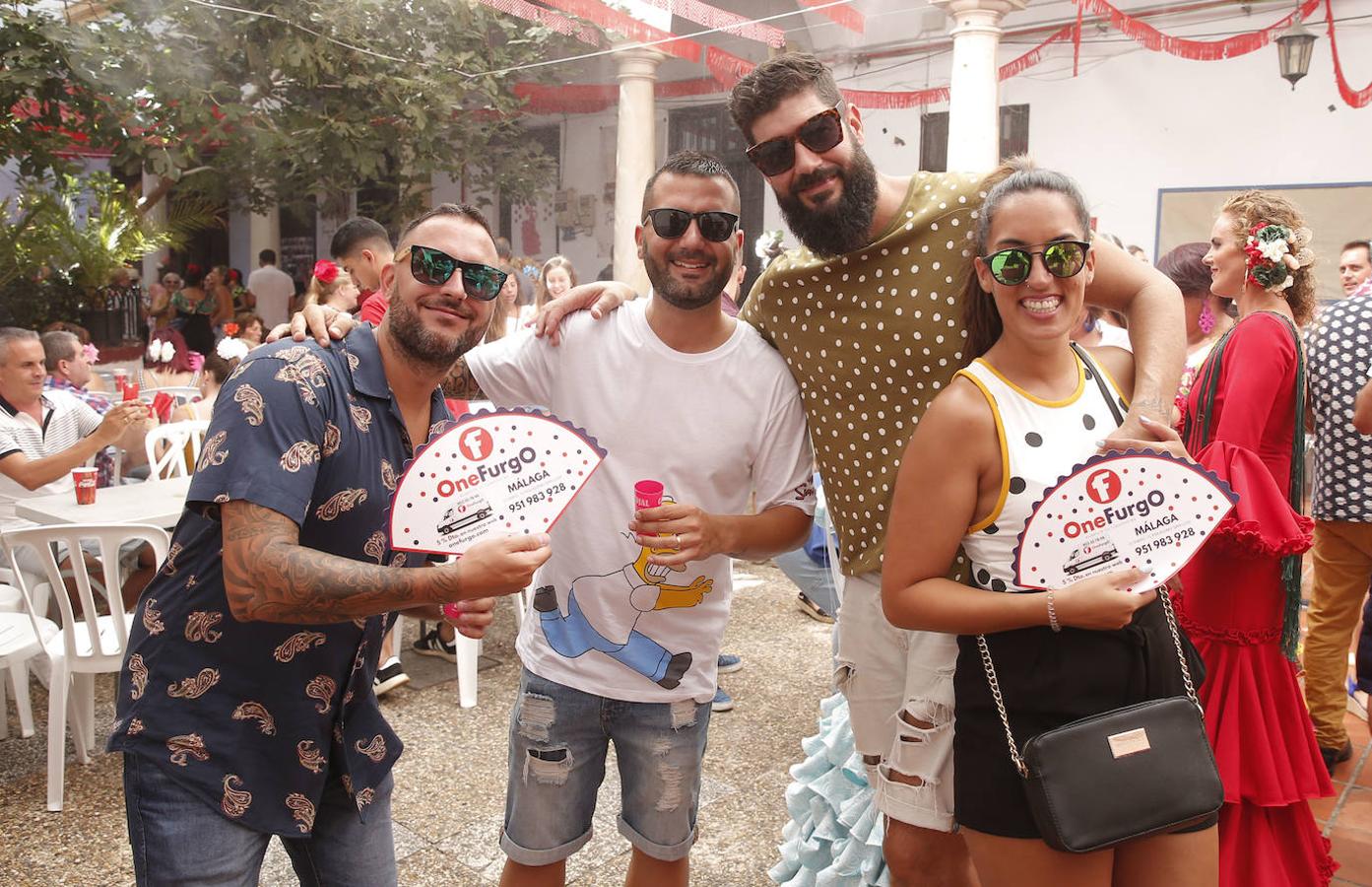 Miles de malagueños visitan el Real y el Centro en la recta final de la fiesta. 