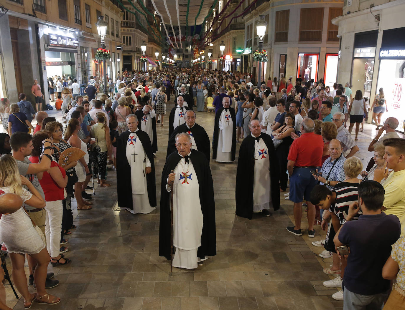 Más de 200 figurantes participan en esta octava edición, que contó con el pintor Antonio Montiel como el rey Fernando