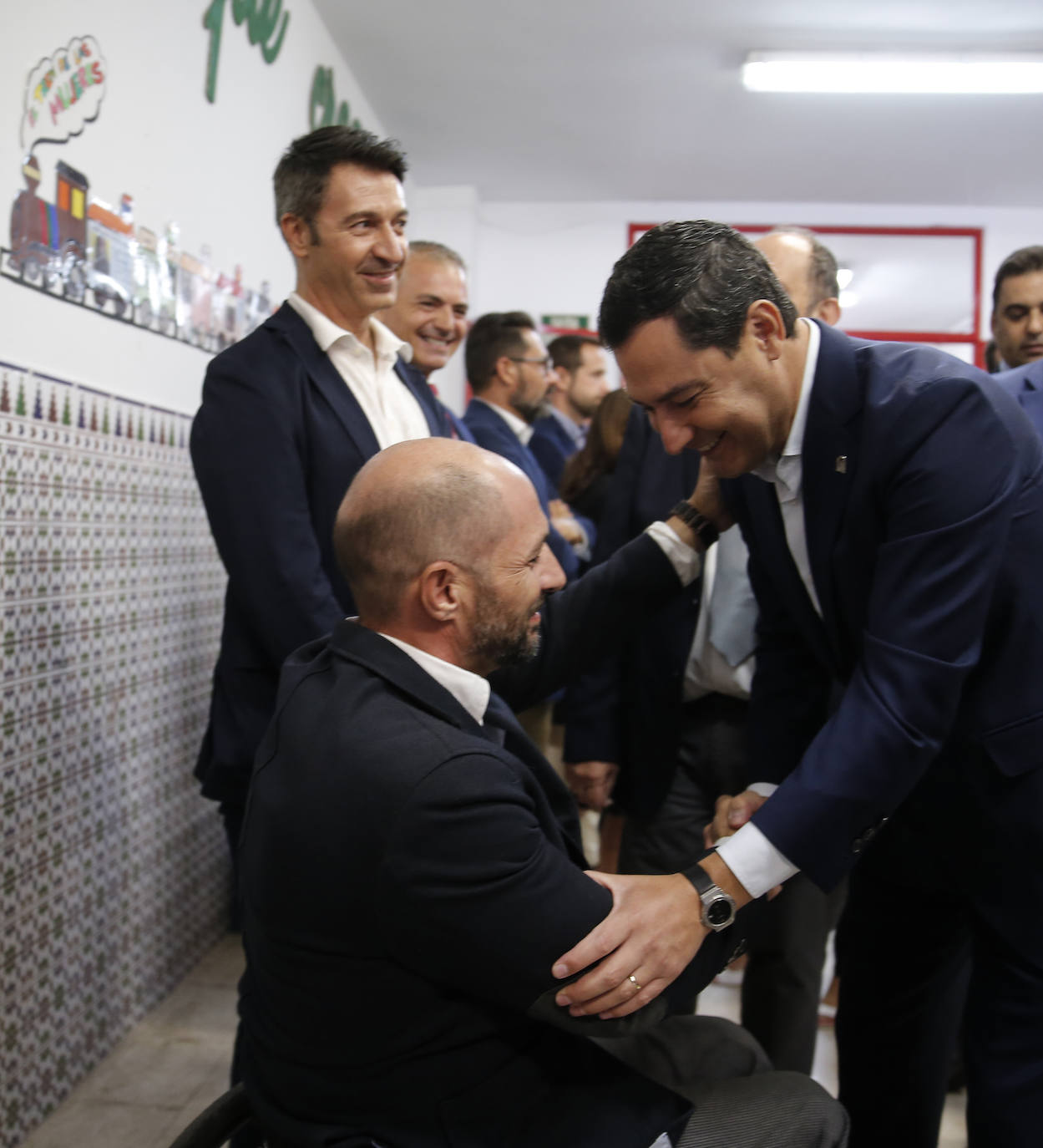 El presidente ha acudido al Manuel Altolaguirre, un centro de educación compensatorio y difícil desempeño, con 254 alumnos de diez nacionalidades. 