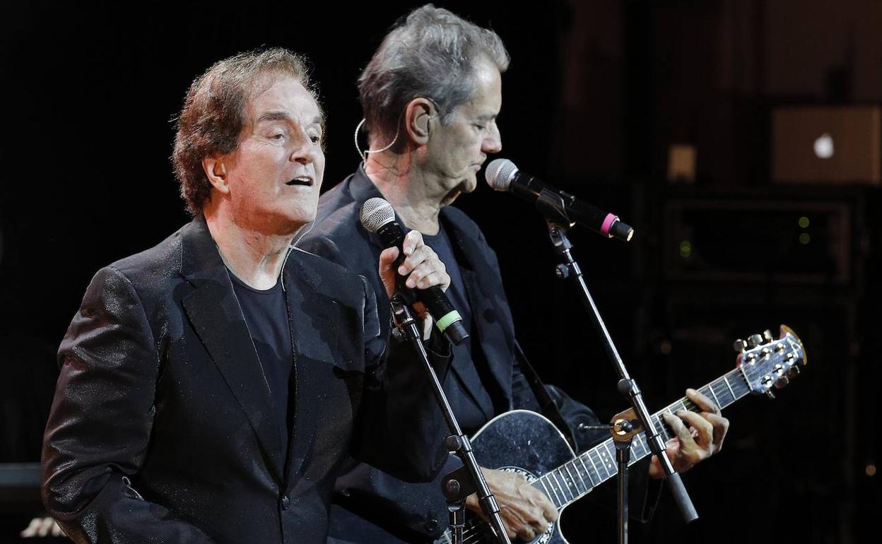 Manuel de la Calva y Ramón Arcusa