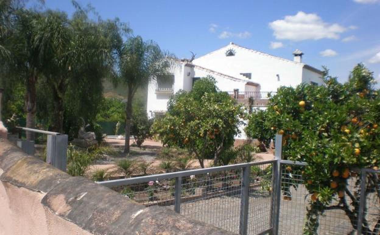 Finca donde apareció el cadáver de Lucía Garrido 