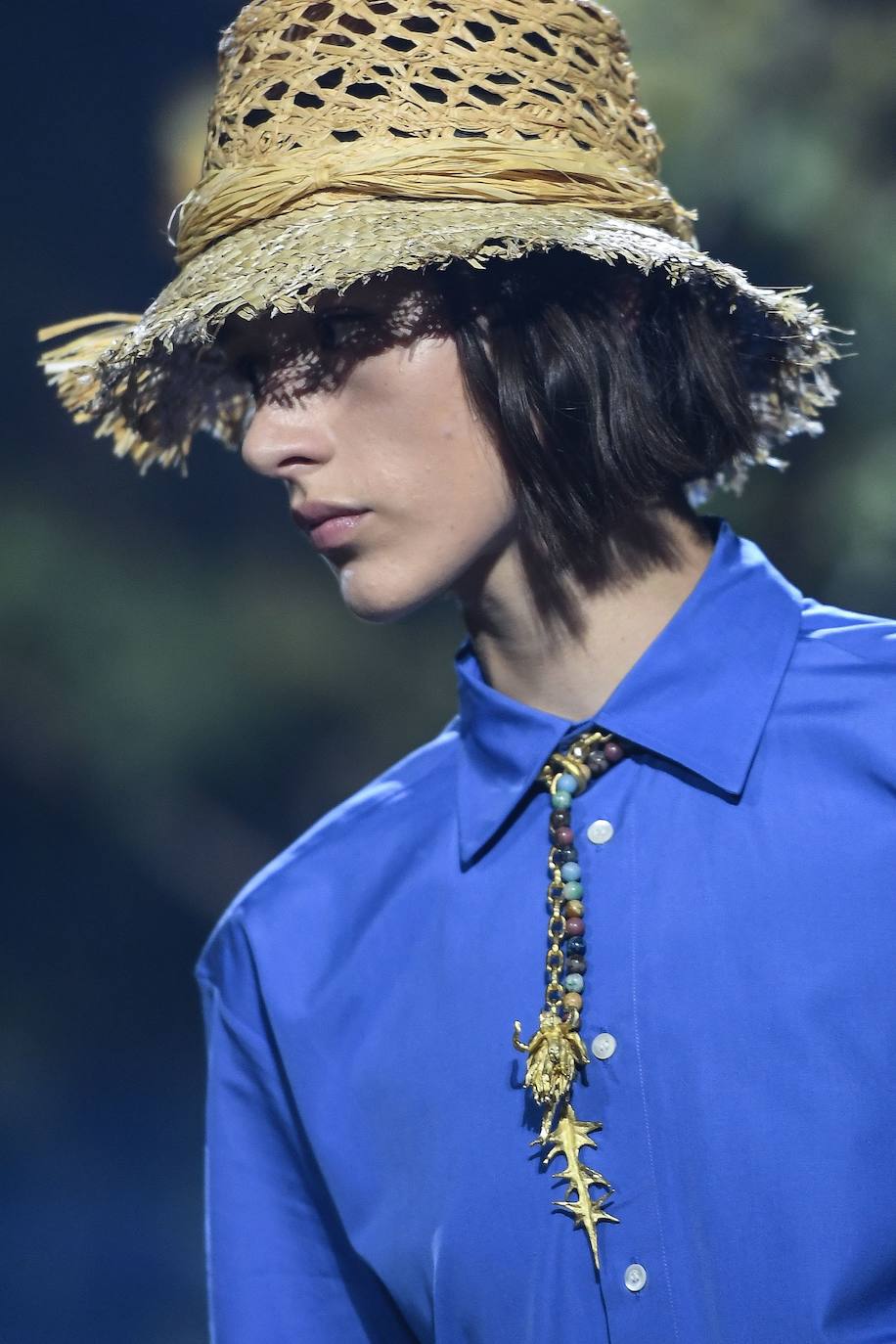 La firma propone un verano en trenzas, sombrero de yute y románticos vestidos con sandalias de esparto: así los llevaremos