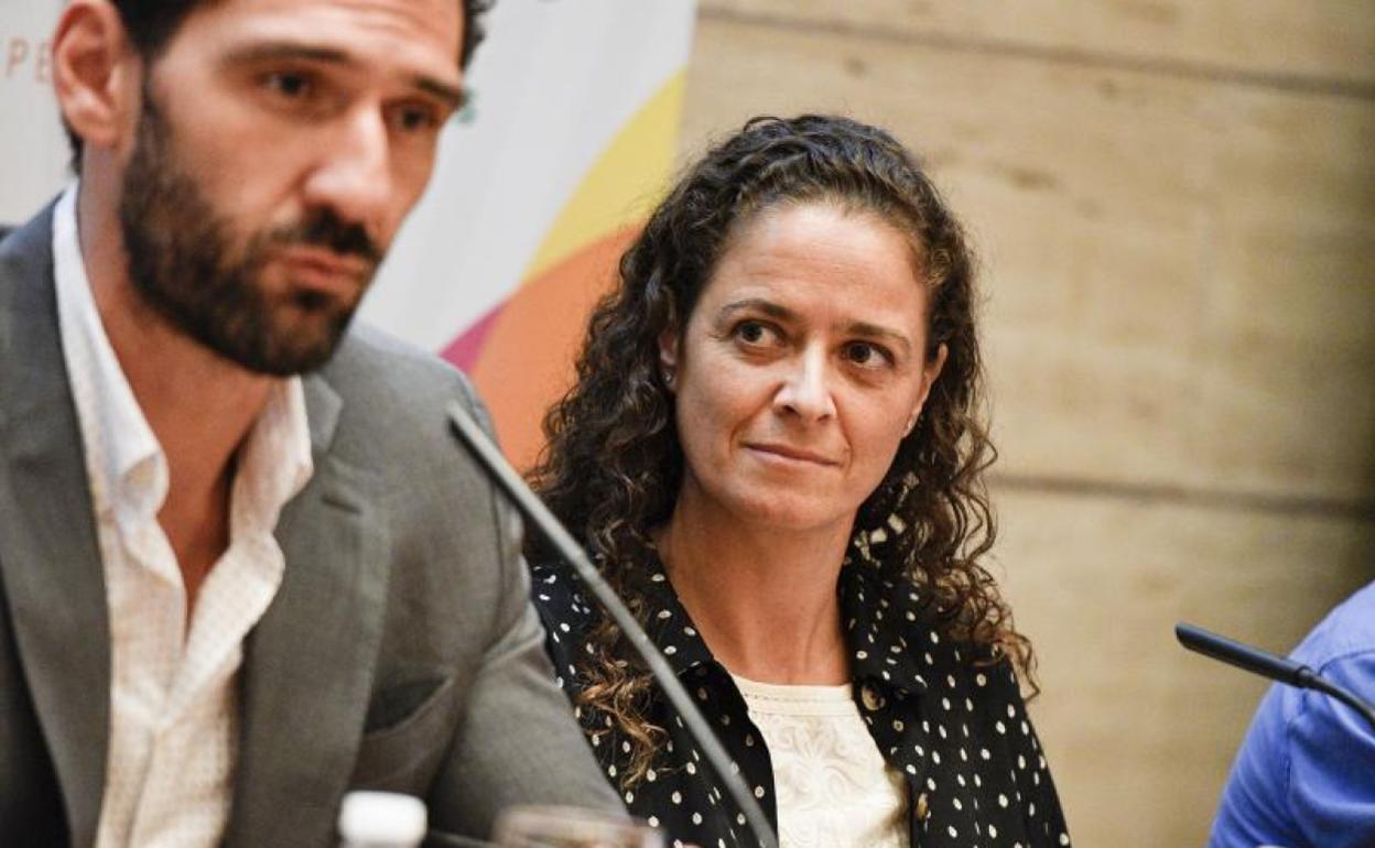 Jorge Garbajosa e Isabel Sánchez, en la charla coloquio en la que participaron este jueves en Málaga. 
