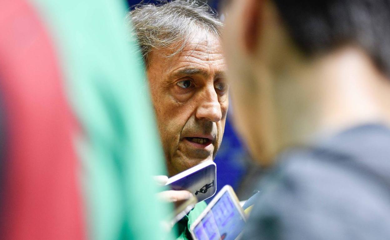 El entrenador del Unicaja, Luis Casimiro, analizó hoy el encuentro de mañana ante Buducnost.