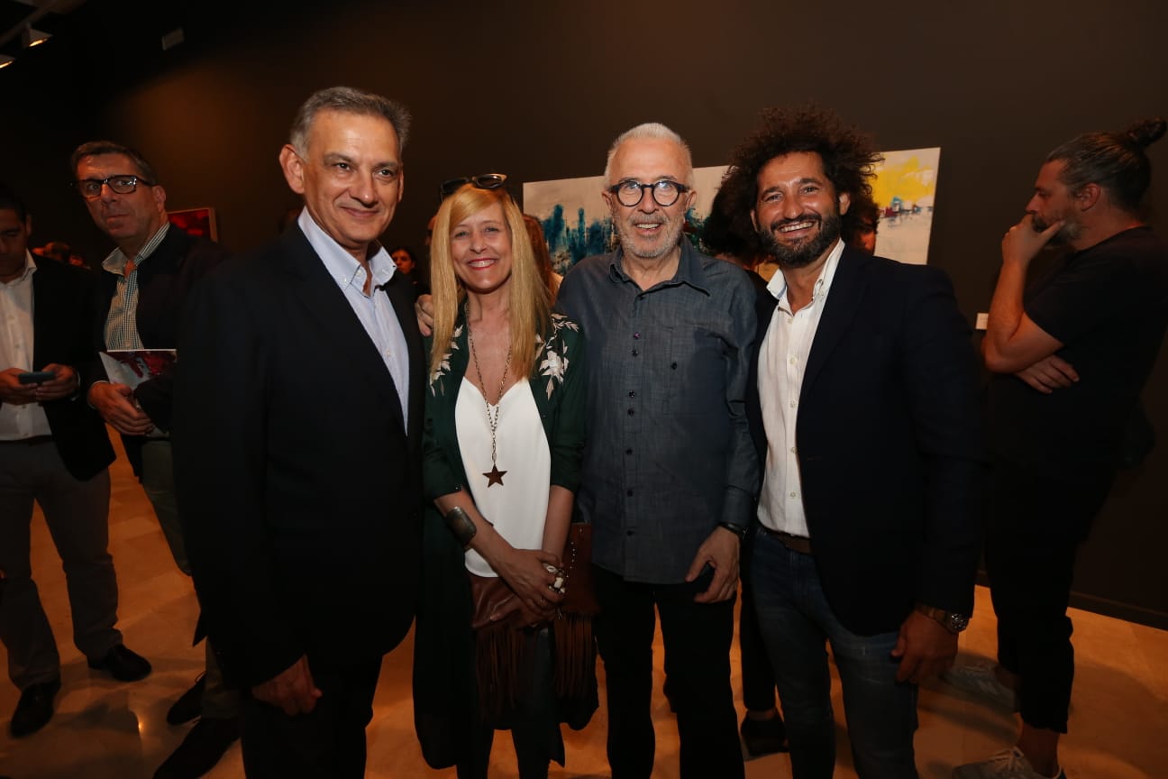 La Sala Italcable abrió sus puertas a esta su primera muestra pictórica