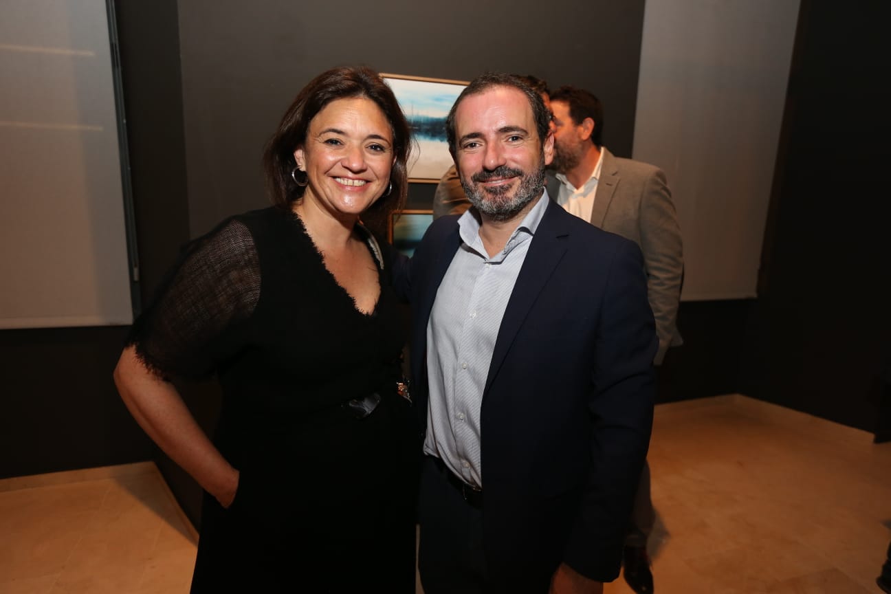 La Sala Italcable abrió sus puertas a esta su primera muestra pictórica