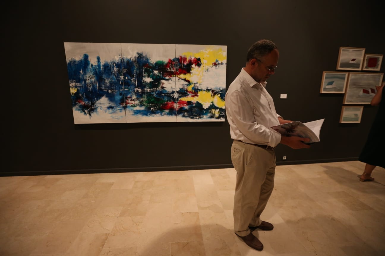 La Sala Italcable abrió sus puertas a esta su primera muestra pictórica