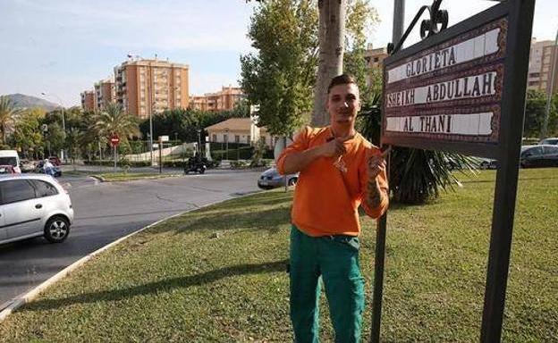 La glorieta de la discordia está en la avenida Luis Buñuel.