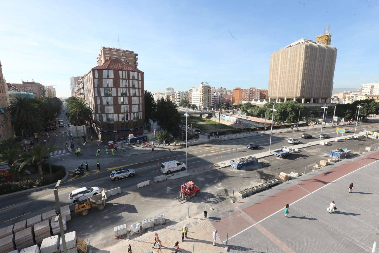 Los coches vuelven a circular en sentido sur por la Alameda de Colón