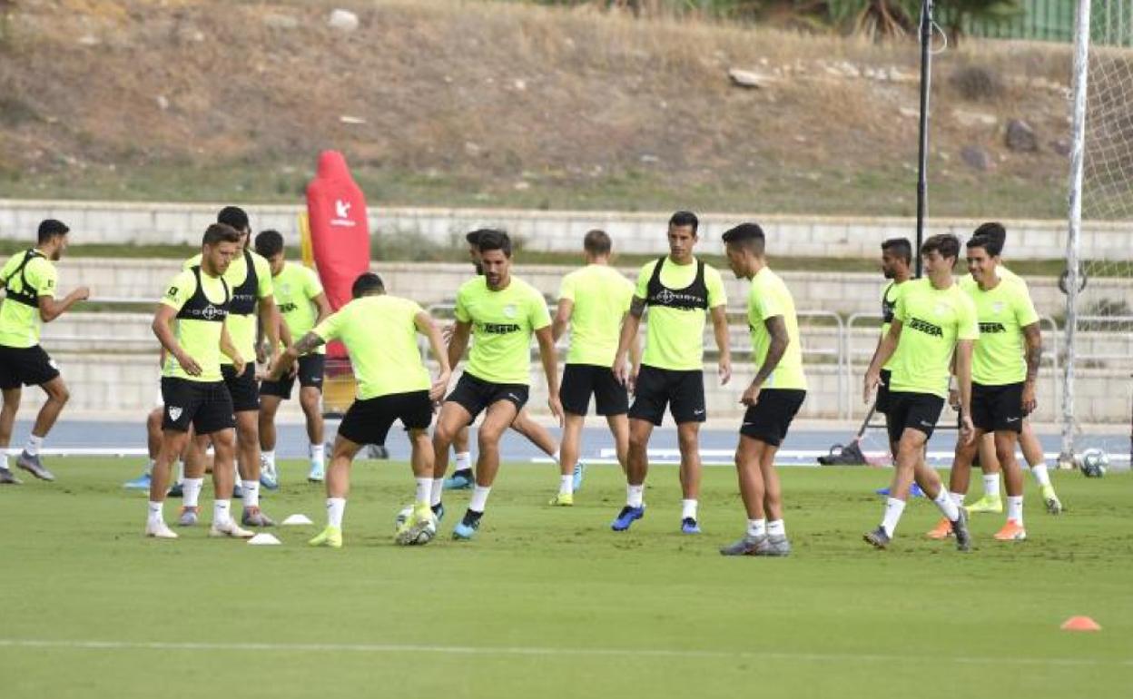 Competición rechaza la solicitud del Málaga y jugará este sábado ante el Cádiz