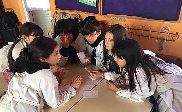 Jóvenes de Uruguay ya han comenzado los procesos de debate previos a las votaciones y el pleno municipal