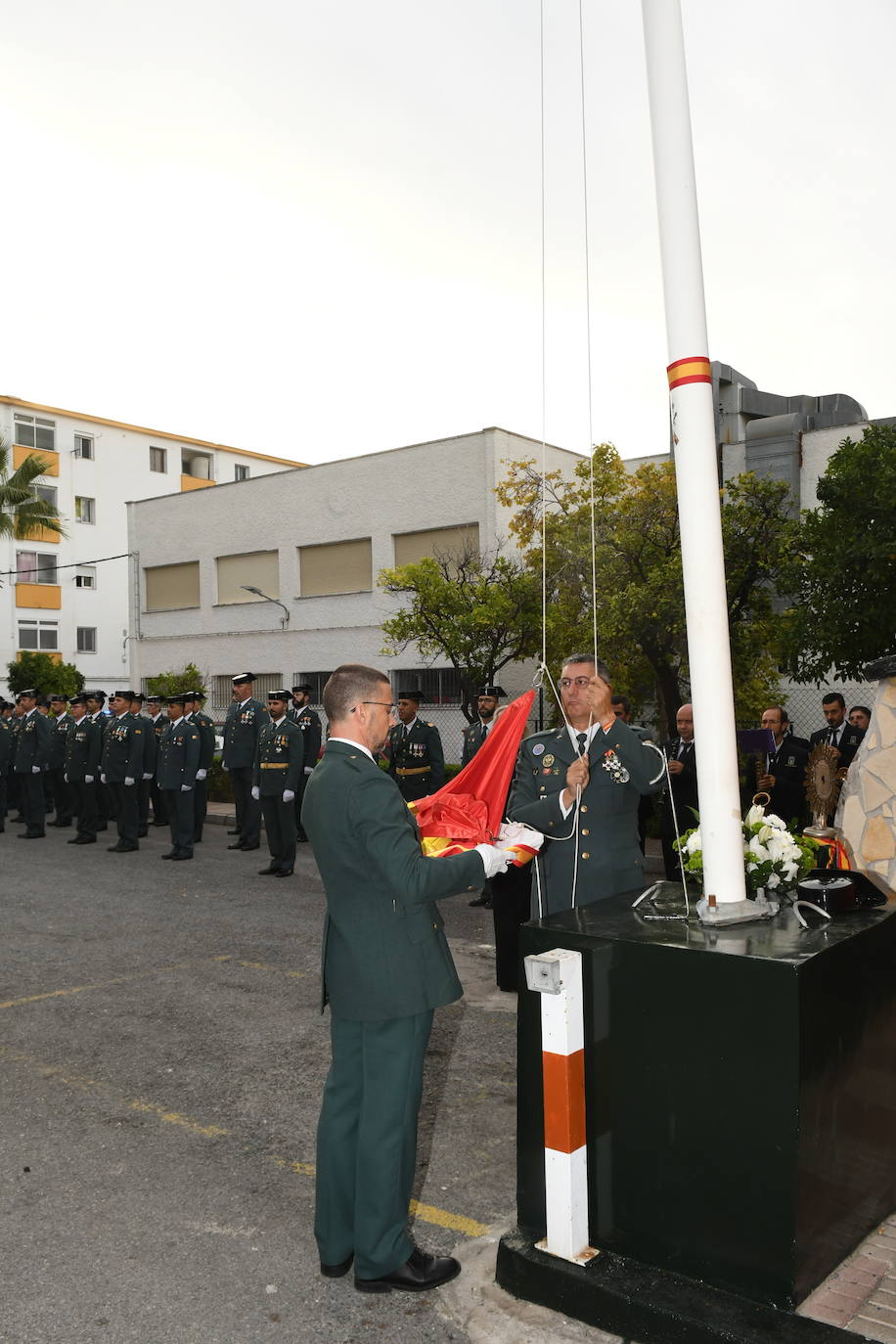 La alcaldesa, Ángeles Muñoz, asiste al acto institucional con motivo de la Festividad del Pilar. 