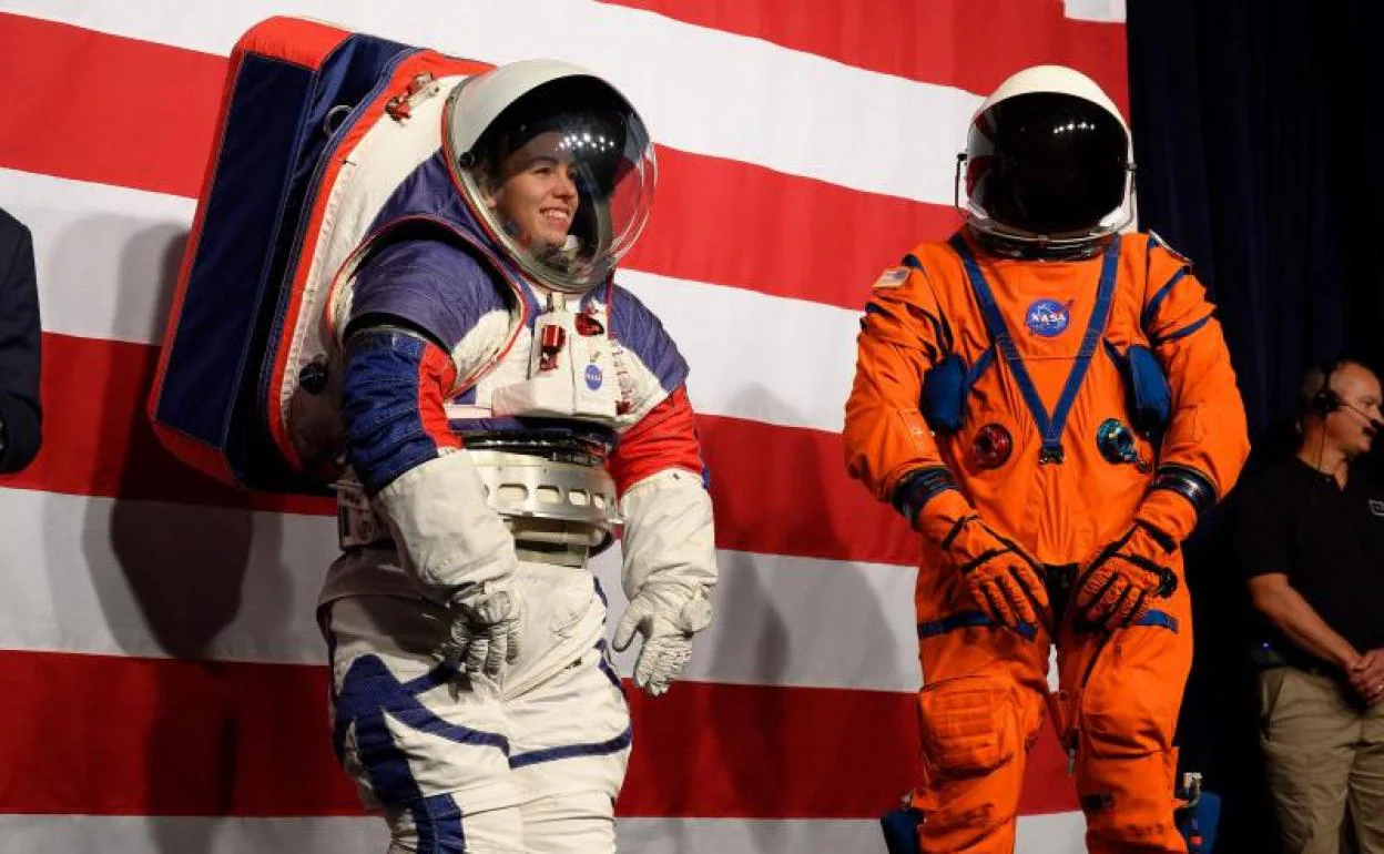 Estos son los nuevos trajes espaciales de la NASA para volver a la Luna