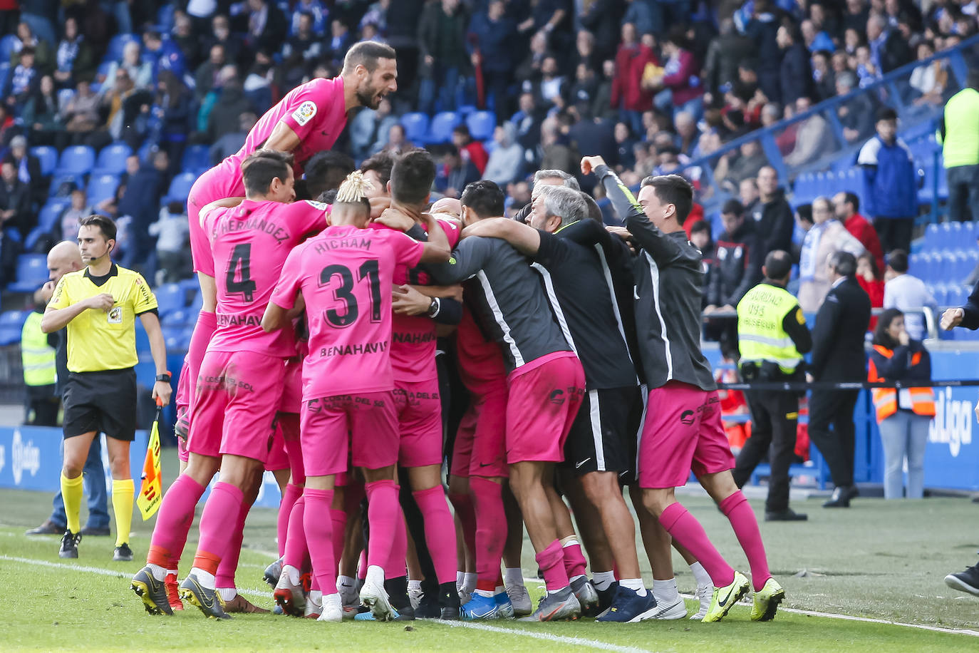 Las mejores imágenes de la victoria del Málaga en Riazor 