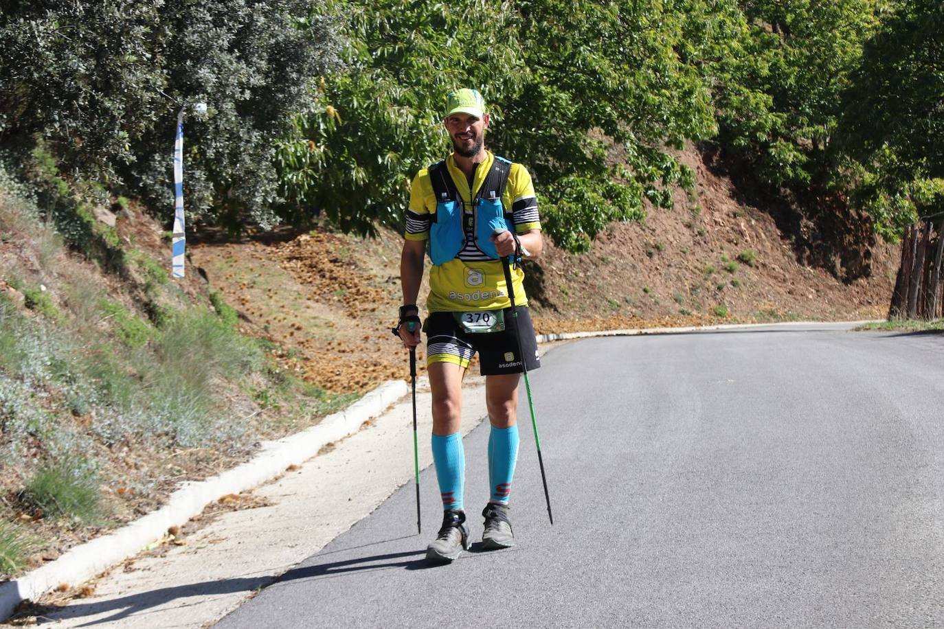 Las pruebas de las 100 millas y la categoría Ultra de la Gran Vuelta congregan a cientos de deportistas de pueblo en pueblo este sábado