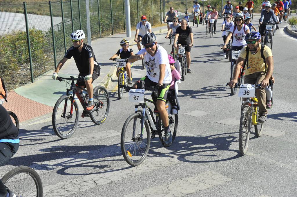 La XV edición de esta prueba se ha afianzado como una jornada lúdica y deportiva dirigida a la generar un clima de convivencia en el distrito 