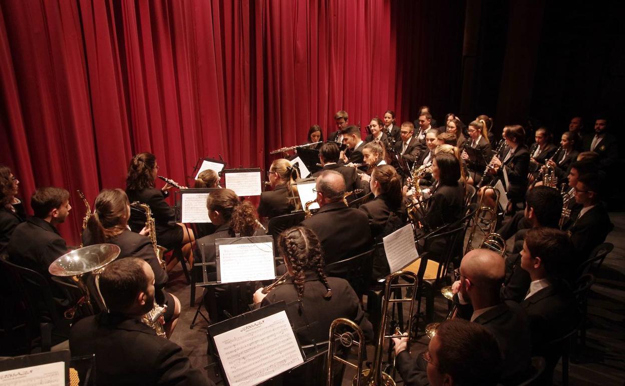 Concierto de laya desaparecida Unión Musical Maestro Eloy García. 