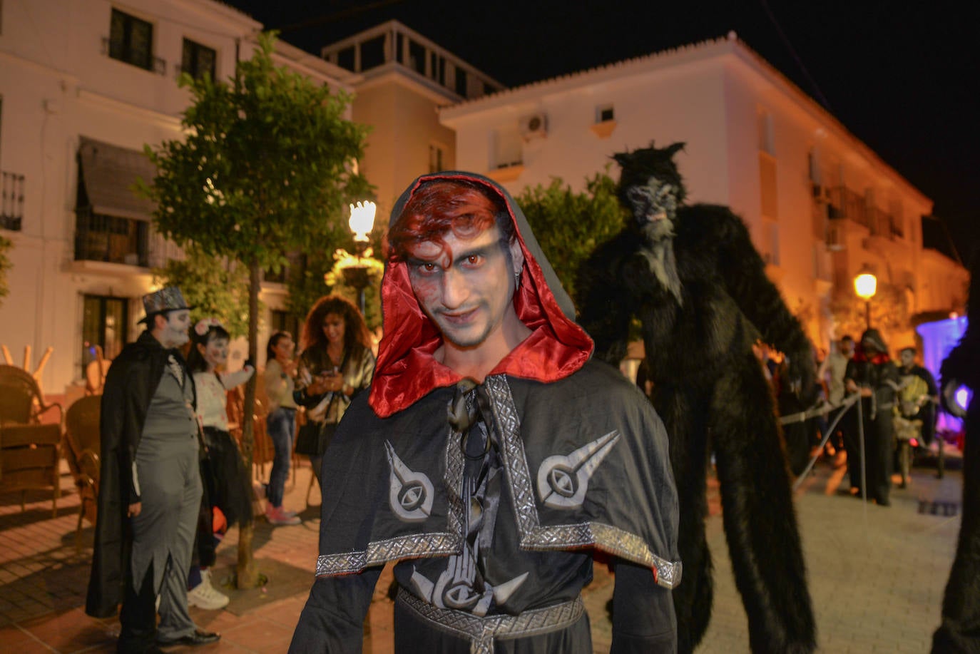 La terrorífica noche de Halloween en las calles de Marbella 