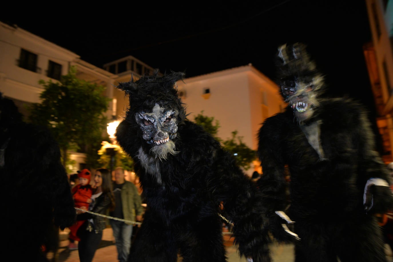 La terrorífica noche de Halloween en las calles de Marbella 