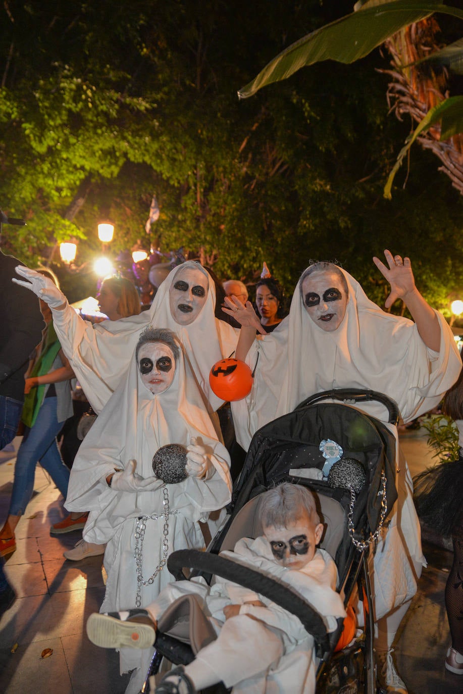 La terrorífica noche de Halloween en las calles de Marbella 