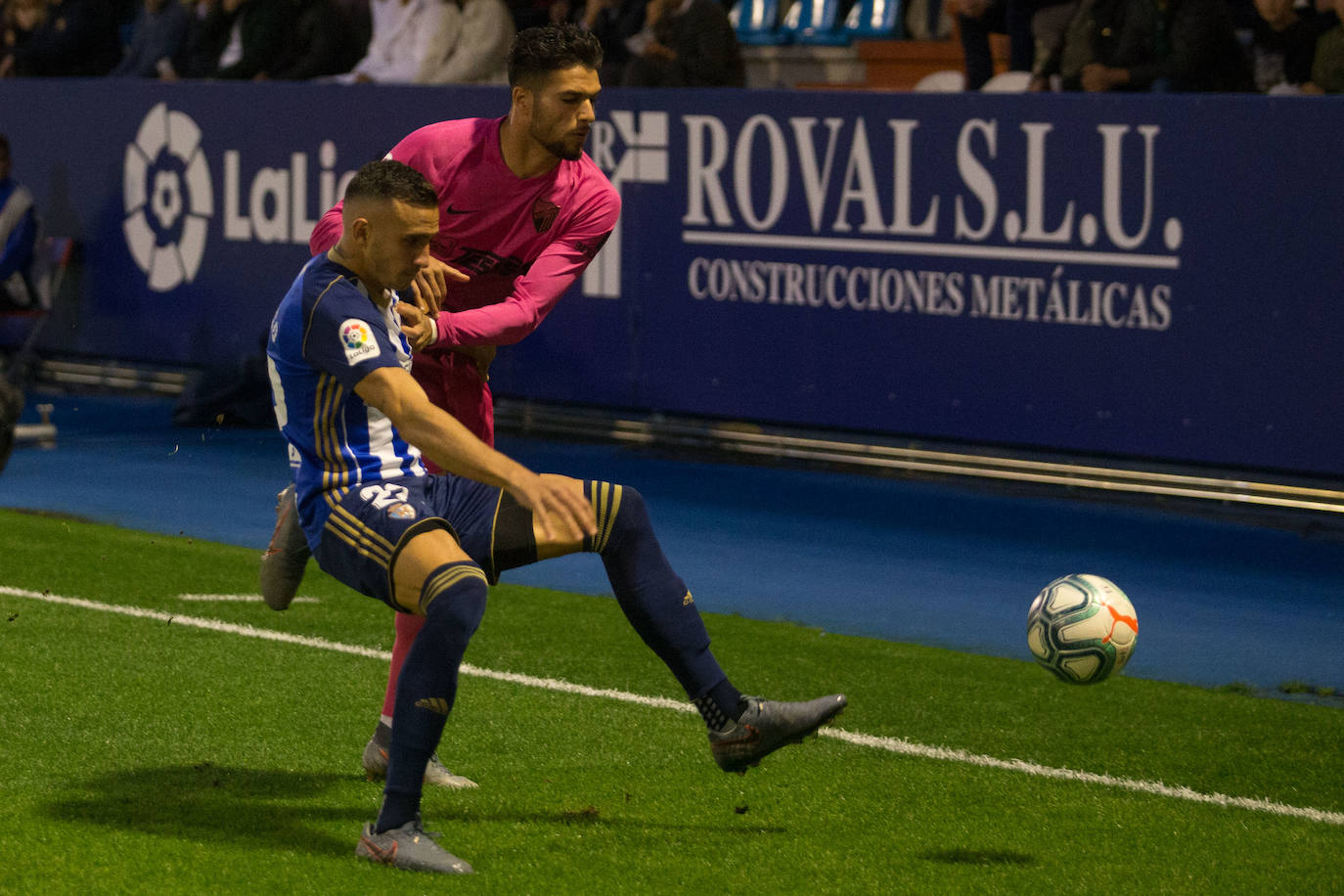 El Málaga pierde con la Ponferradina. 