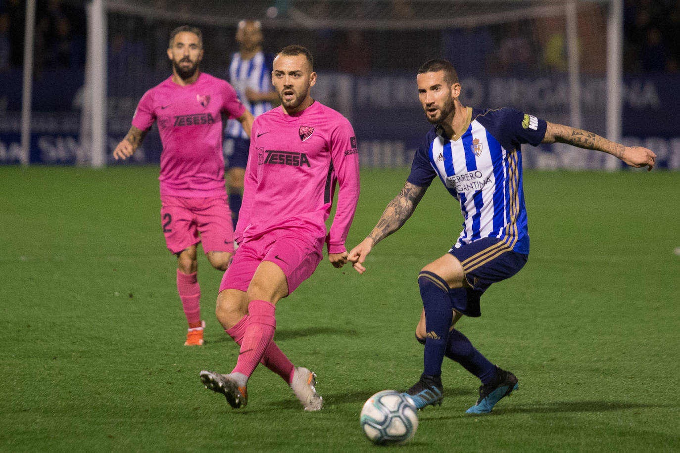 El Málaga pierde con la Ponferradina. 
