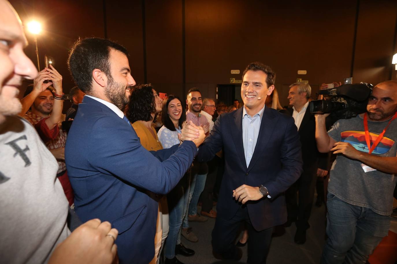 Fotos: El líder de Ciudadanos, Albert Rivera, participa en un acto de campaña en Málaga