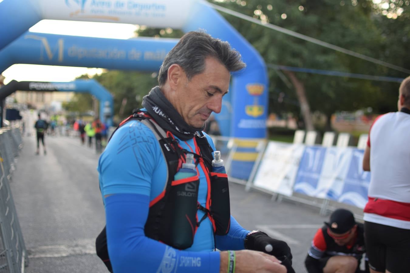 Imágenes de la 18ª edición del mítico recorrido por la sierra alhaurina donde han participado un total de 1.450 corredores 