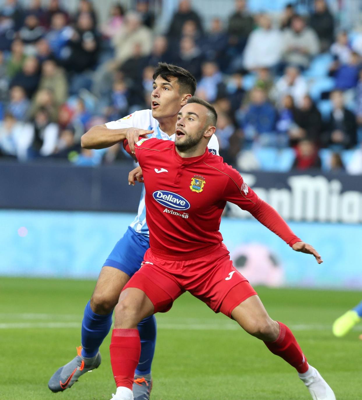 Las novedades en el once son Juanpi, Benkhemassa y Diego González 