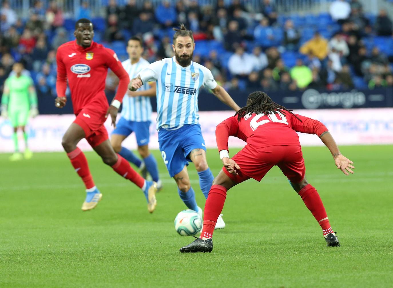 Las novedades en el once son Juanpi, Benkhemassa y Diego González 