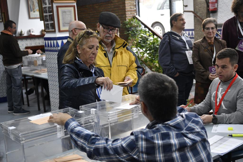 Repaso en imágenes de la jornada electoral del 10N