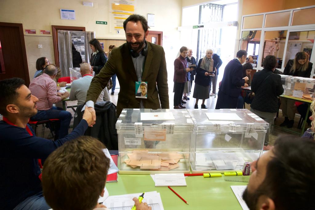 Repaso en imágenes de la jornada electoral del 10N