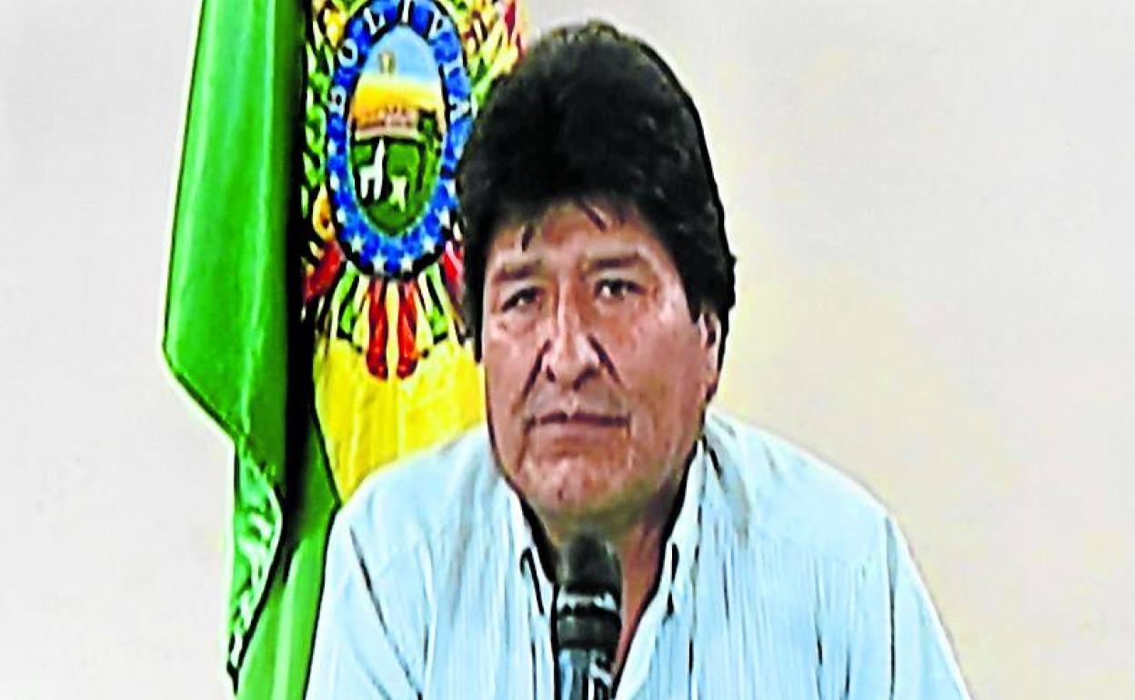 Evo Morales, durante su intervención televisiva para anunciar la dimisión como presidente.